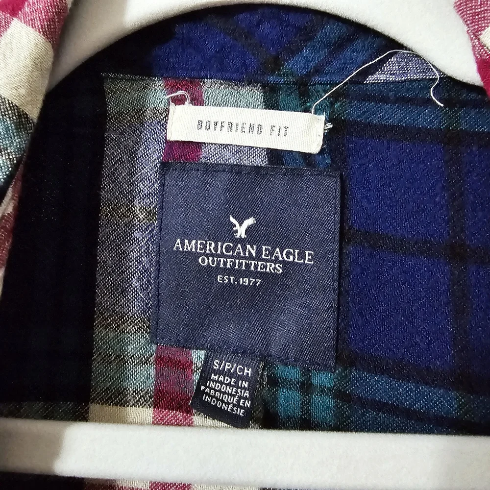 AEO Boyfriend Fit Button Down Flannel - Size SP - Picture 8 of 10
